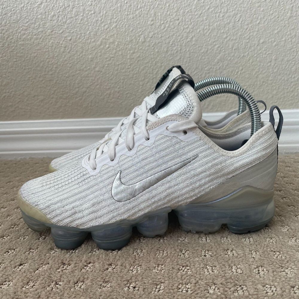 Nike Youth Air‎ Vapormax Flyknit 3 Sneakers Shoes 5.5Y White Silver BQ5238-101